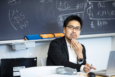 新倉 貴仁 准教授「ＷＲＤⅡ〈ＲＥ〉２」