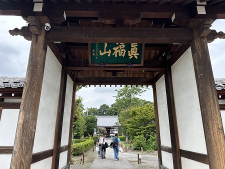 寳林寺の草創は1306年、仏像群は群馬県指定重要文化財に指定されている