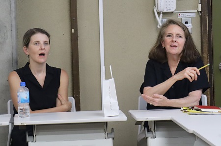 学生の研究発表にゲストが衝撃を受ける場面も