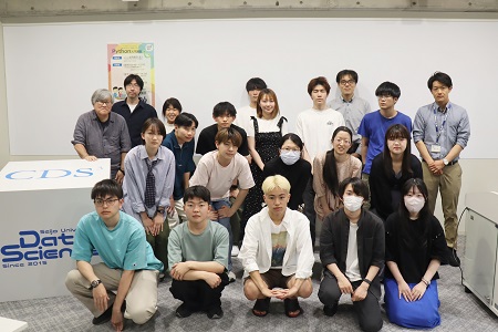 最後に参加者で集合写真