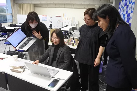 ワークショップでは参加者同士の意見交換も