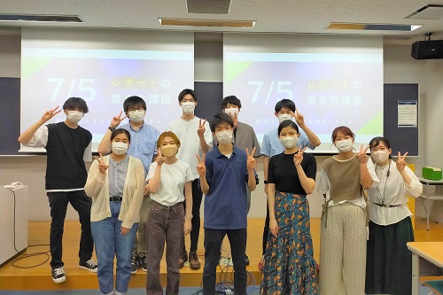 運営メンバーで記念写真!