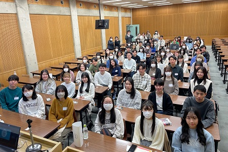 在学生企画終了後の集合写真