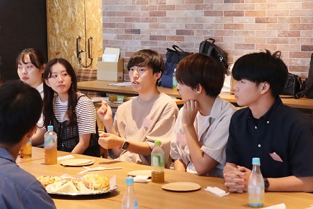 自身の経験をもとにたくさんの意見が交わされました