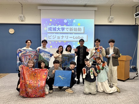 (株)ヘラルボニーの商品と一緒に