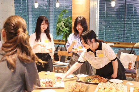 歓談の時間も設けられました