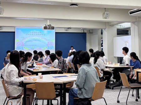 大学院入試説明の様子