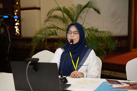 Dr. Rahman sharing the Malaysian Women in Sports Action Plan