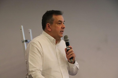 Philippine Sports CommisionのRichard E. Bachmannチェアマン