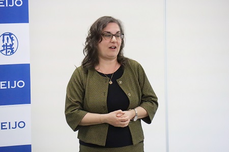 ソフィア大学・古典・現代言語学部長 ゲルガナ・ペトコヴァ教授